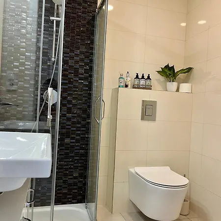 Treetess Centre Apartment *