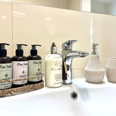 Treetess Centre شقة