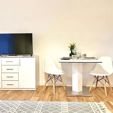 Treetess Centre Apartment *
