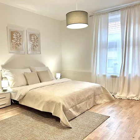 Treetess Centre Apartment *